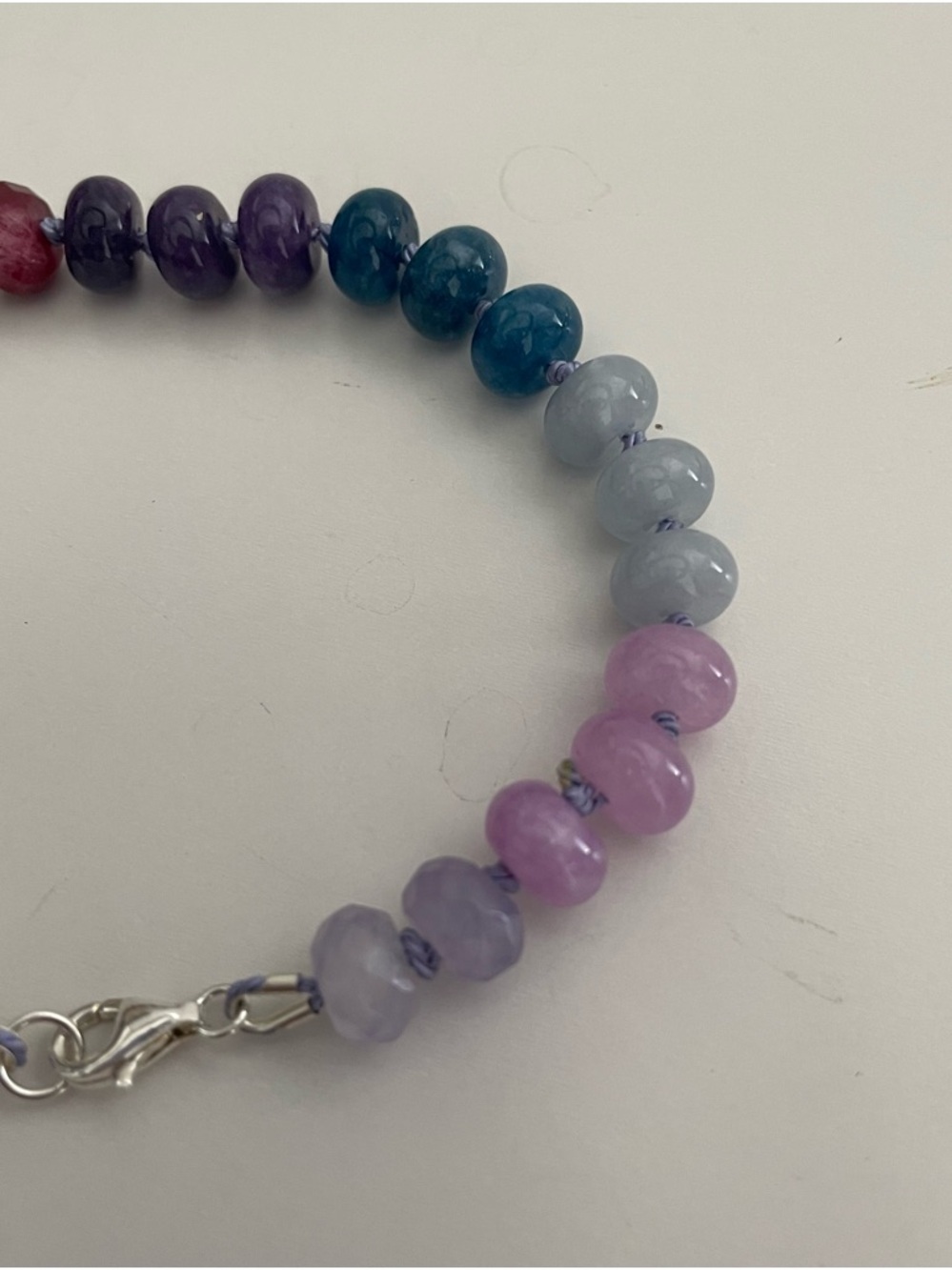 Multicolor Faceted gemstone Bead Bracelet with Pink Pearl Accent hand knotted - Picture 3 of 8